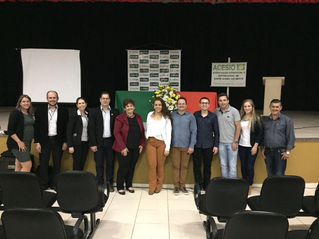 CRESOL EM PARCERIA COM ACESIO REALIZAM PALESTRA
