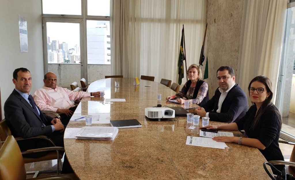 DEMANDAS DOS EMPRESÁRIOS SÃO LEVADAS AO SECRETÁRIO DE FAZENDA