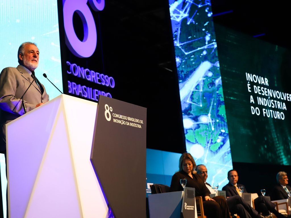 Fundo do Sebrae vai viabilizar financiamentos de até R$ 12 bilhões em crédito para micro e pequenas empresas